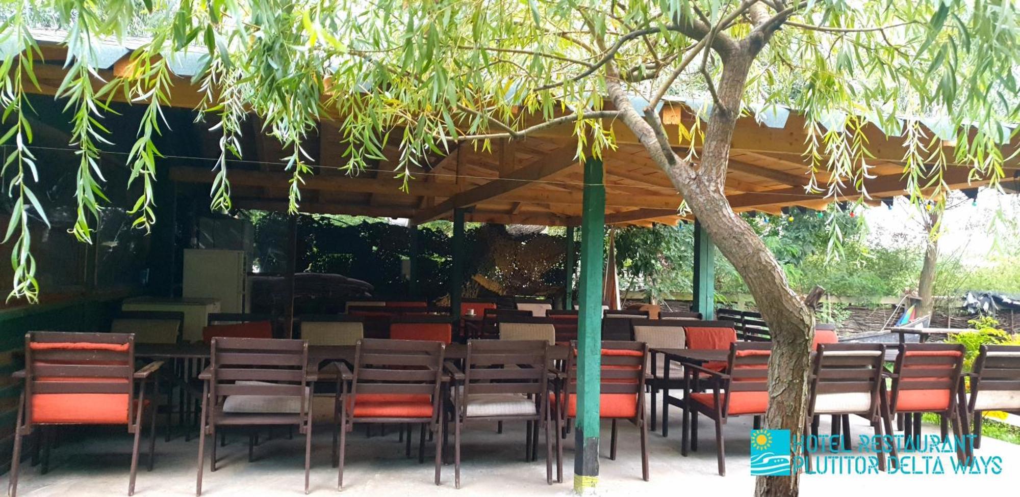 Hotel Restaurant Plutitor Delta Ways Nufaru ภายนอก รูปภาพ