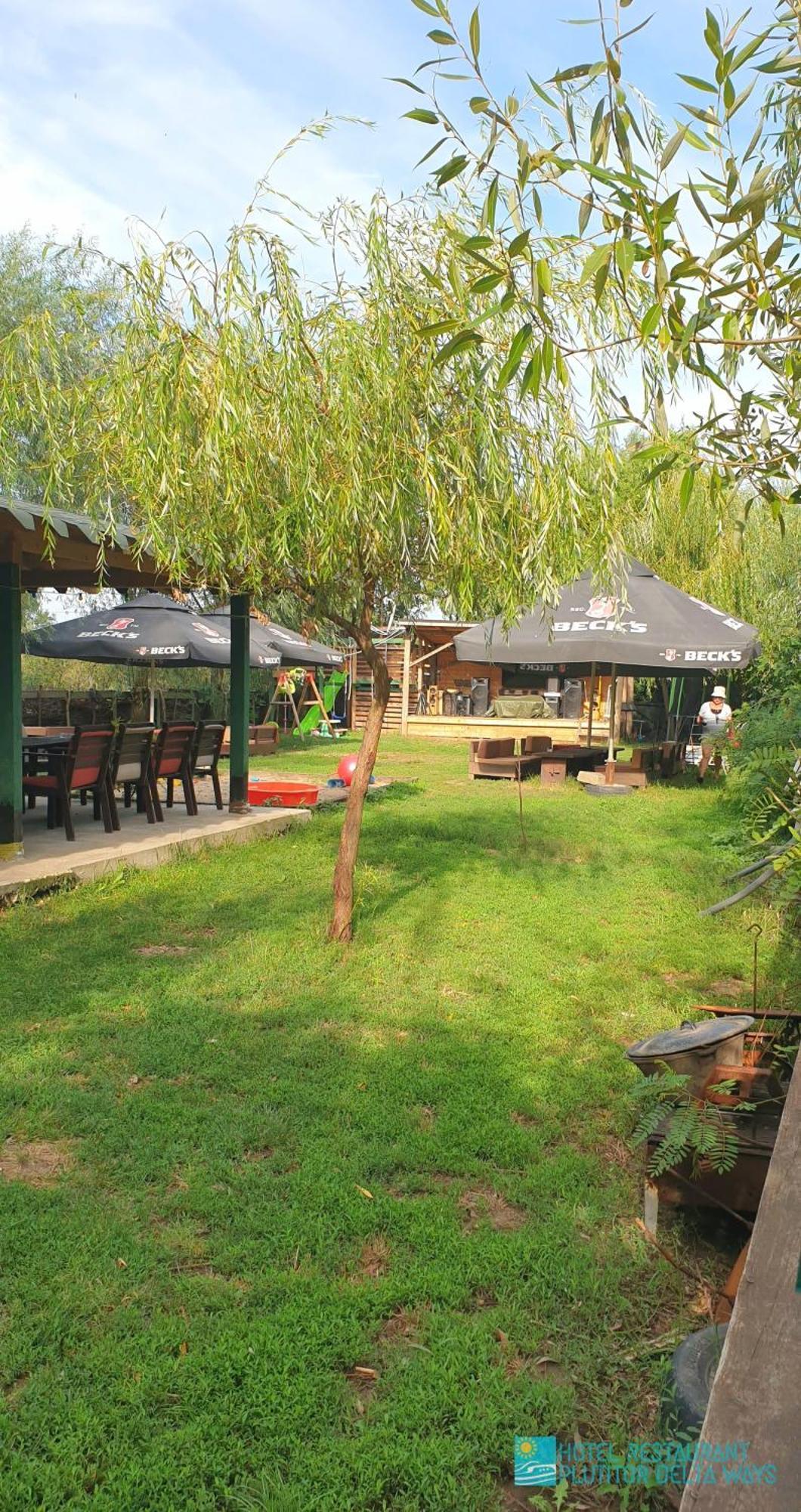 Hotel Restaurant Plutitor Delta Ways Nufaru ภายนอก รูปภาพ