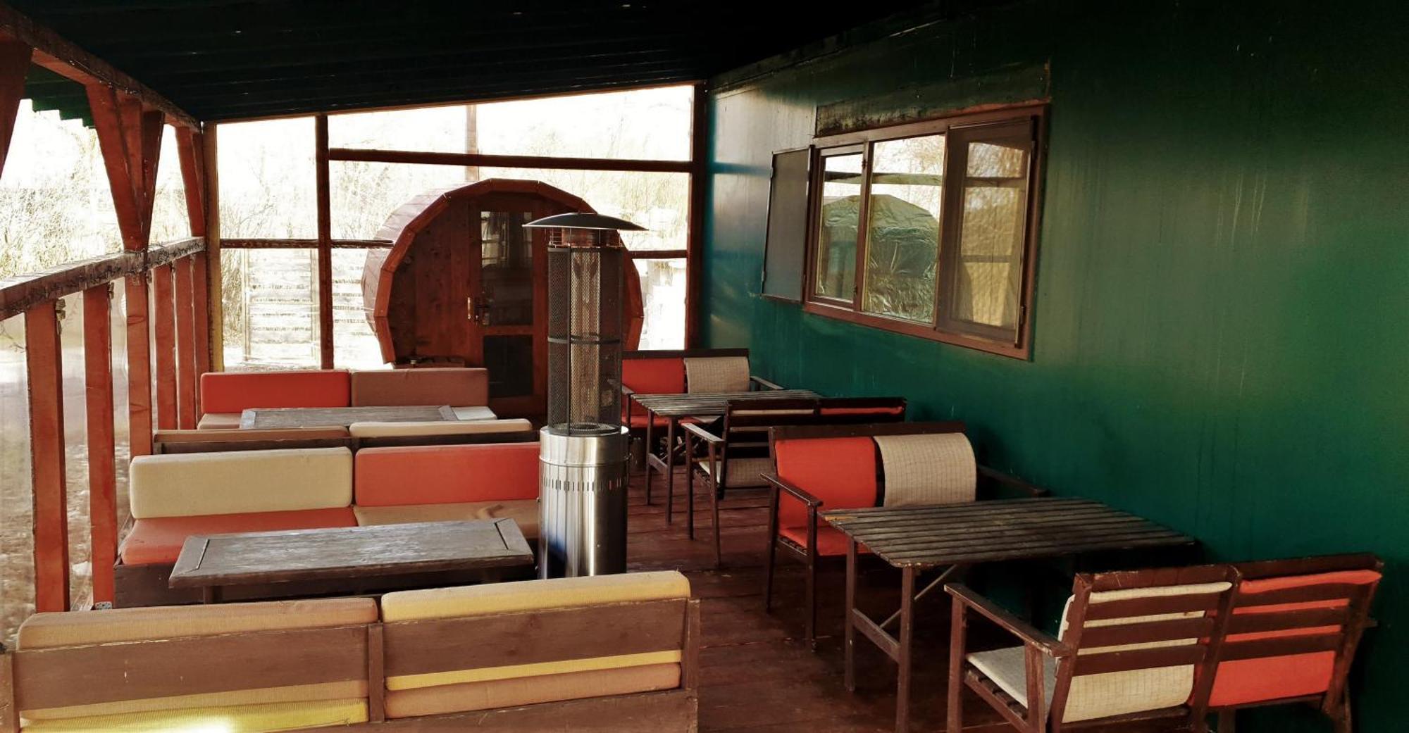 Hotel Restaurant Plutitor Delta Ways Nufaru ภายนอก รูปภาพ